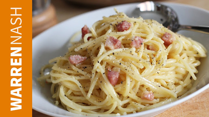 Italians react to my non traditional Carbonara - Dramatic events - Recipes by Warren Nash