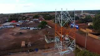 montagem torre autoportante 80 metros em floresta do Araguaia - Pará