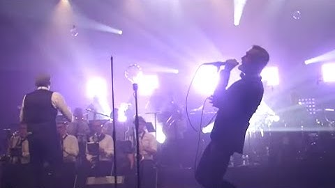 Electro Deluxe Big Band ft. C2C - Happy (Live Olympia)