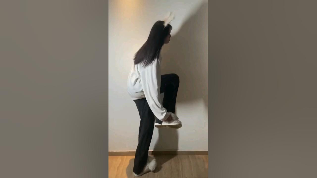 girl-shows-her-real-life-no-blur-youtube