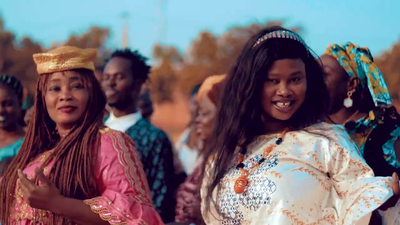 LORISS 8MARS REMIX OFFICIEL