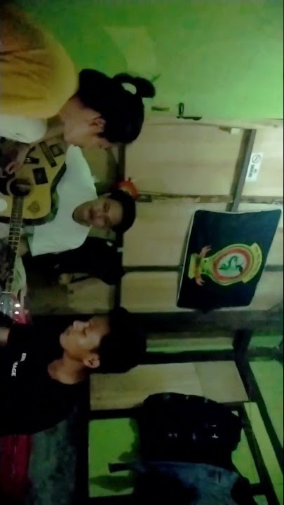 kau ibarat terperangkap ditengah lautan || story wa Cinta tiga segi #shorts #viral #cover #storywa