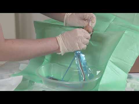 Video: Een mannelijke katheter inbrengen (met afbeeldingen)