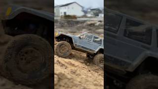 This Axial SCX10ii is the first crawler I got years ago and it’s still going strong 💪🏻 #axial #rc