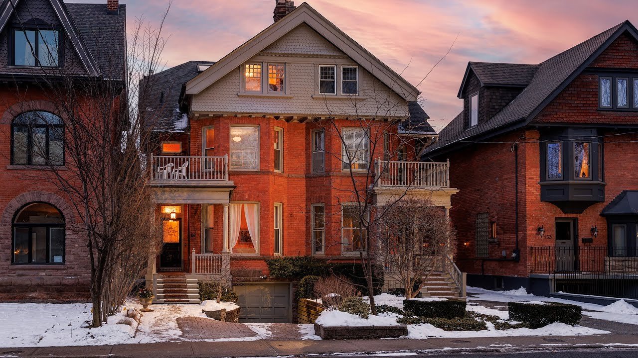137 Roxborough Street East, Toronto, ON - YouTube