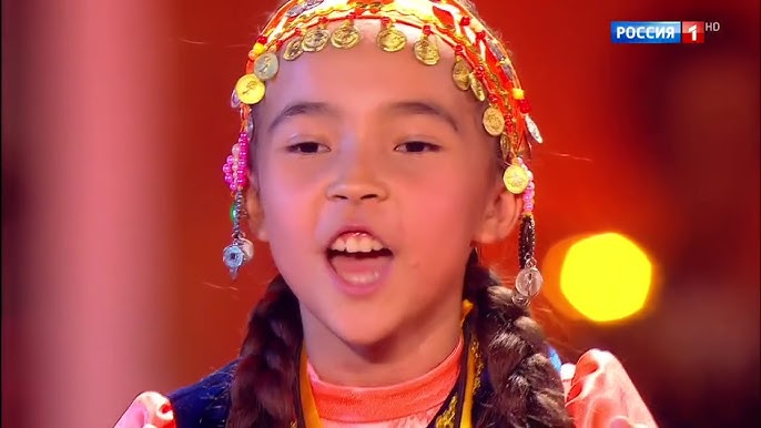 Сорғышта дилдо бар қыздың порно видеосы