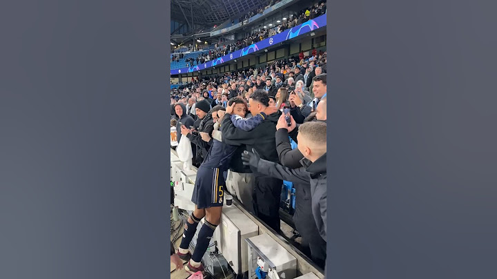 When Bellingham spotted his friends from home 🥹 #bellingham #judebellingham #realmadrid #madrid