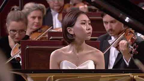 AIMI KOBAYASHI  final round (18th Chopin Competition, Warsaw)