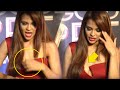 Sana saeed  wardrobe malfunction  colors golden petal awards 2016