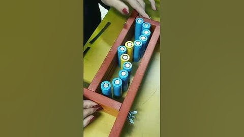 easy battery soldering. #solderingtips #solderingtool #spotsoldering #diyelectronics