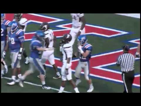 Memphis University School RB #22 Colby Green gets into the end zone for the TD