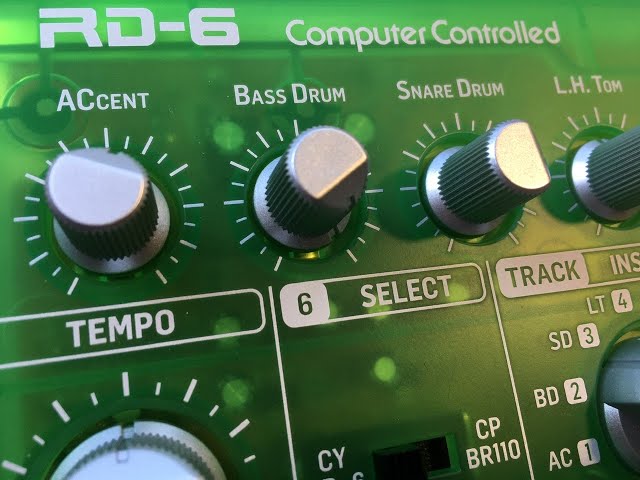 Драм-машина BEHRINGER RD6LM