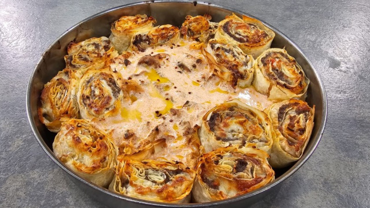 Rreze Dielli -Role me mish të grirë në furrë nga zonja Albana