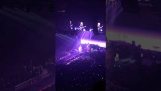 Queen 05