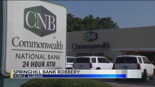 Mobile Police searching for bank robbery suspect