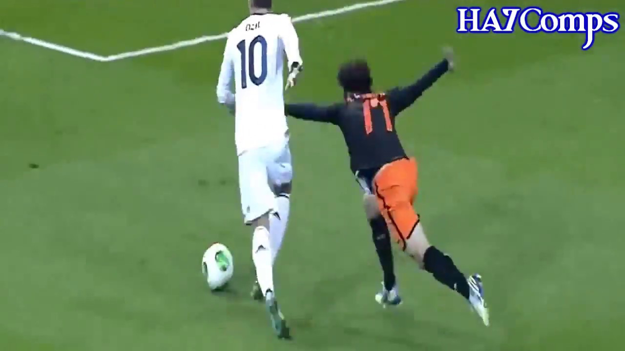 Mesut Ozil●Skills●  RealMadrid [HD]