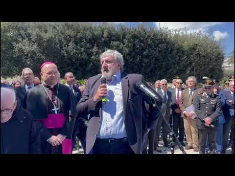 A Ginosa «un riconoscimento ai servitori dello Stato»: cittadinanza a Mantovano, targa per Livatino