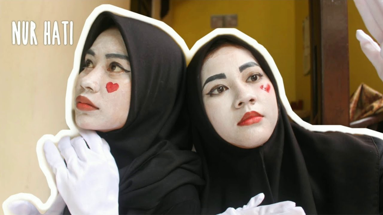 Pantomim Berangkat Sekolah || Veena Amandayucca 1801025025 5L