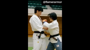 Respect Kung Fu Girl for her insane strikes #fight #boxing #kungfu #ai #mma