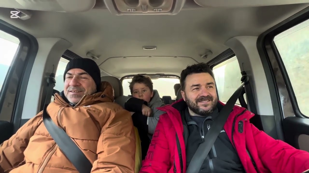 SILIKONA🤣 KIYMETLI DEYINCE KIZ YORSUNUZ BAK KARTI BILE BANA VERMIYOR OĞLU OLAN KIYMETLISİNE VERİYOR😏