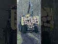 Testy w terenie przyczepy @PALMSForestryTrailersandCranes z napędami przez rolki Robsona | bagno