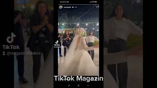 Ceren Yaldızın Ve Burak Medyatorun Düğünükaynanasıyla Çiftetellihamile Olduğunu Açıklamış