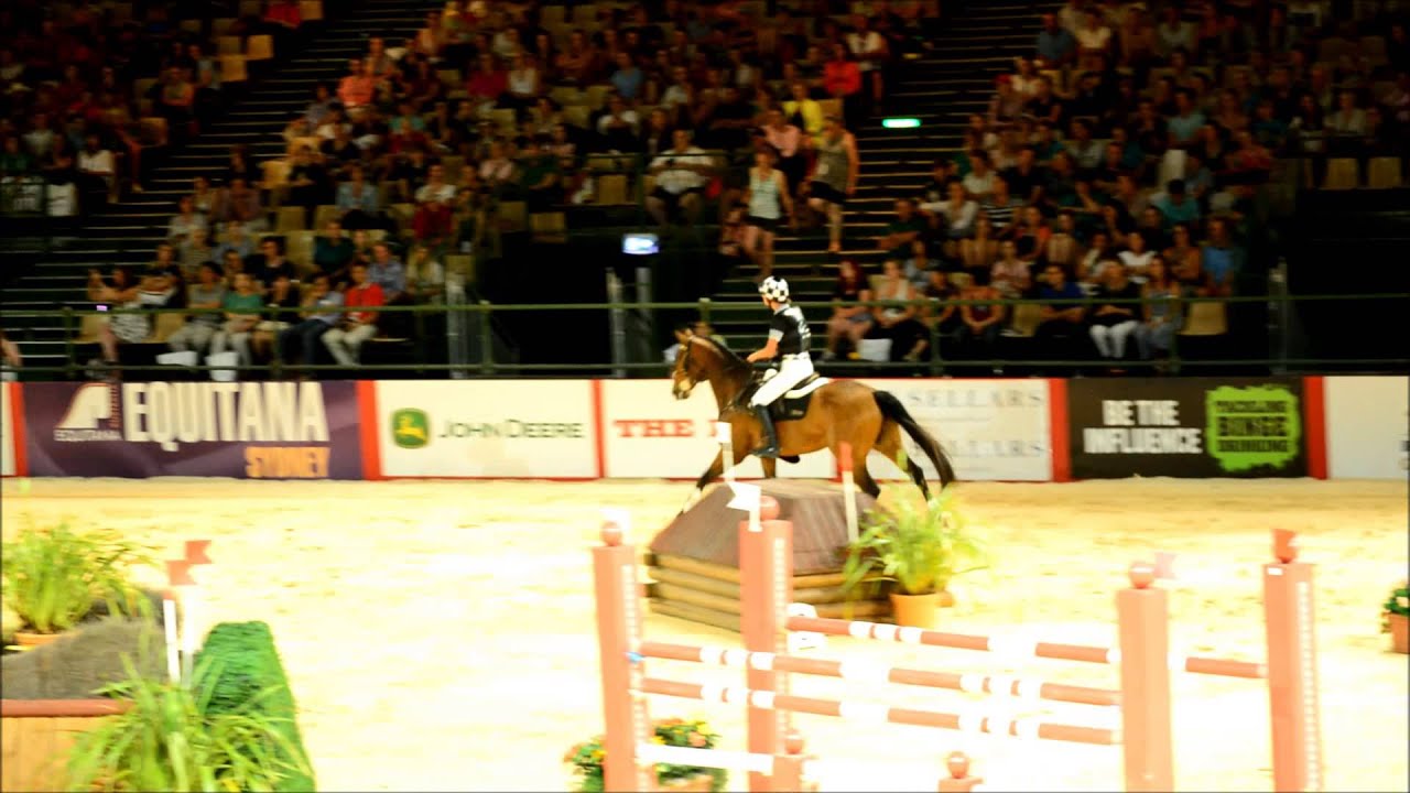 Soigne Jackson & Warrego Collateral Damge, Equitana 2013