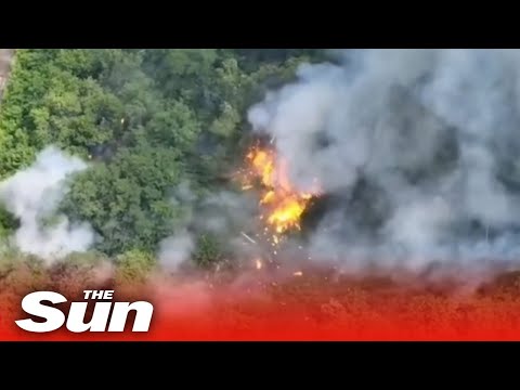 Huge explosion erupts as Ukrainian artillery wipe out Russian ammunition