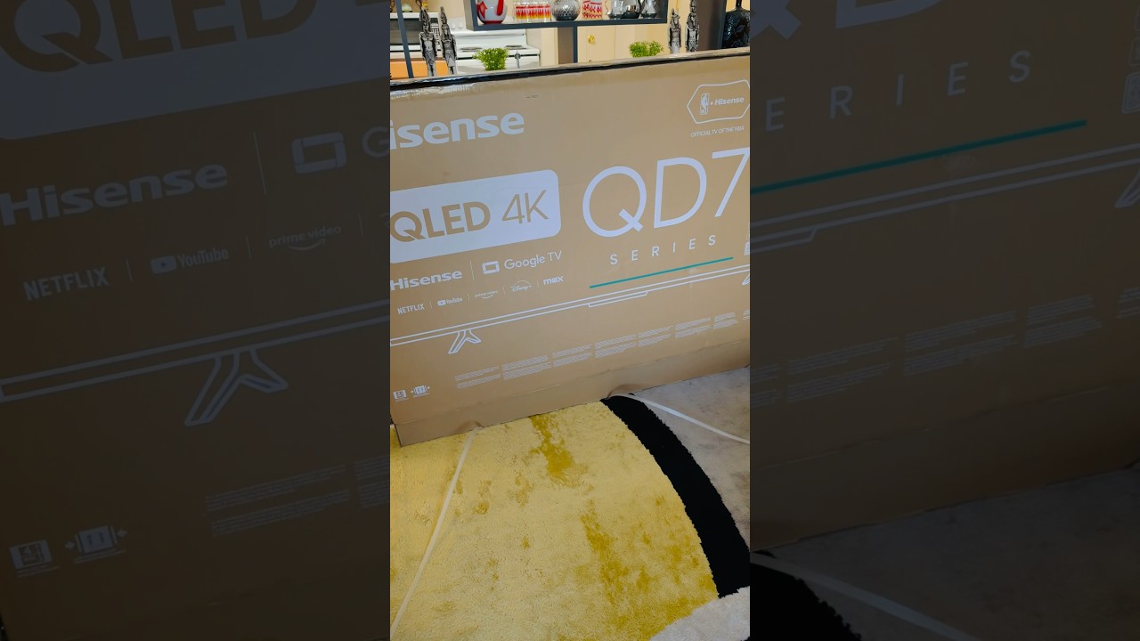 Hisense - 65" Class QD7 Series QLED 4KUHD Google TV