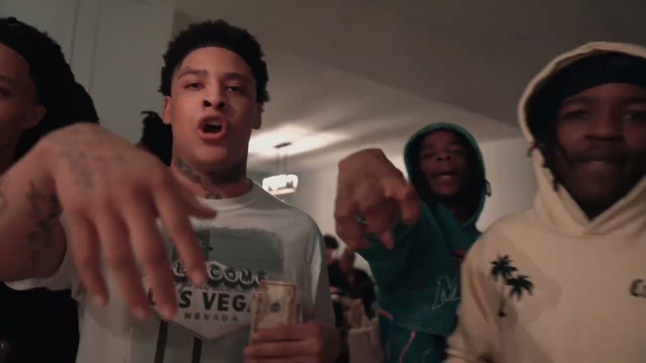 Mari64 ft. FastCash Dee- Money phone shot by 