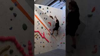 Flashing Traverse Boulder! #shorts #subscribe #bouldering #climbing #like #share #follow #adventure