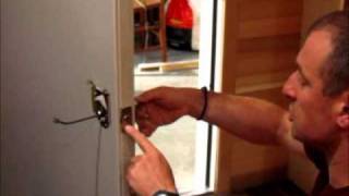 Installing A Kwikset SmartCode Deadbolt ~ Review