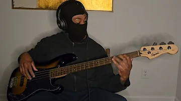 The Isley Brothers - Footsteps in the Dark (Bass Cover)