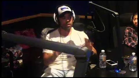 Kyle Stefanski Talks Rhonda's Kiss