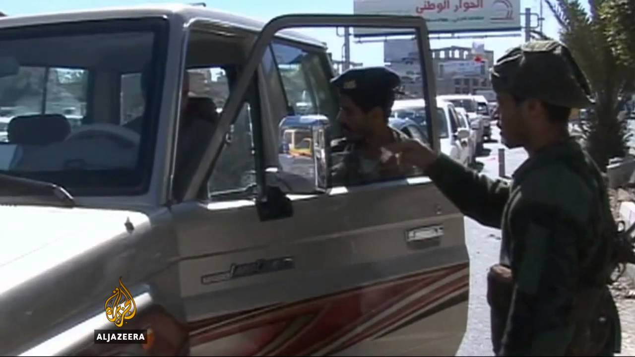 يطالب الشباب اليمني بتغيير جذري
