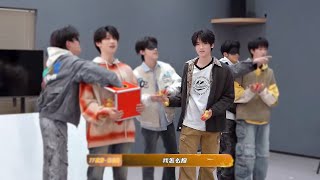 【TF家族三代 张峻豪】《九九八十一（one last time）》愚人节特辑：非传统愚人节【1080P】SIMONS ZHANG JUNHAO