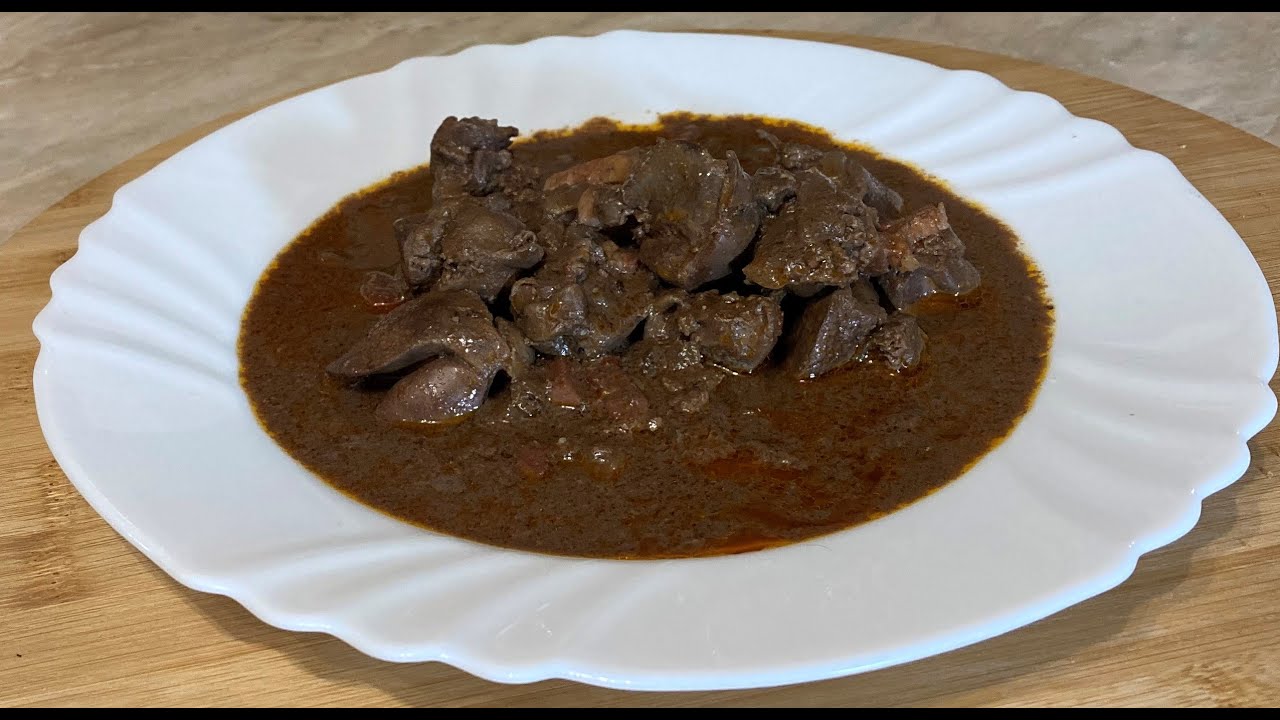 Pikantné kuracie pečienky na cibuľke