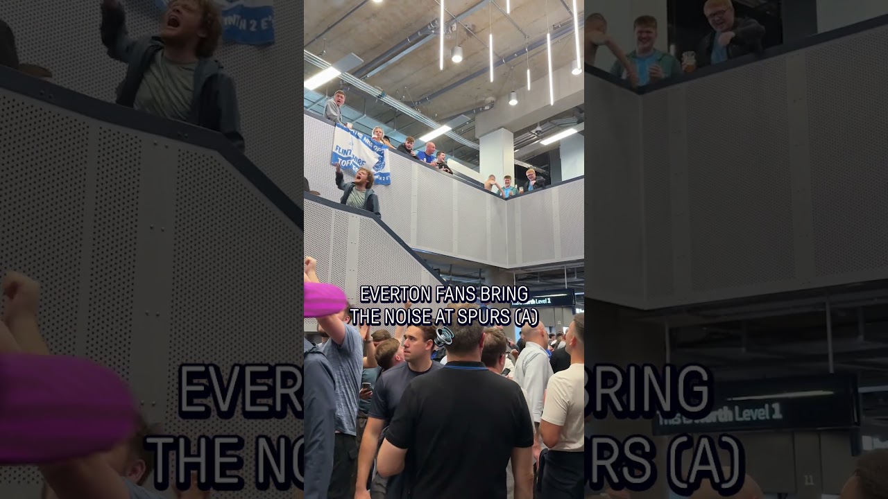 La afición del Everton se hace oír en Tottenham