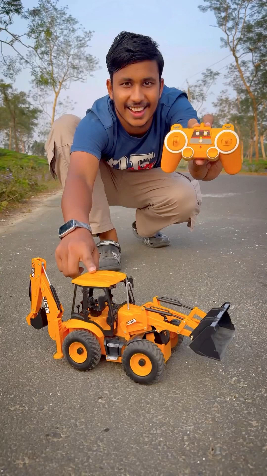 Remote Control JCB #rcjcb #rcbuldozer