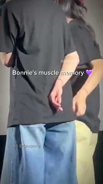 Bonnie always want to hold Emi's hand 🥹 #emibonnie #ustheseries #thaiglseries