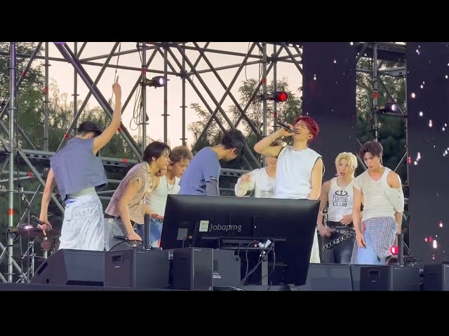 &Team エンティーム At Asia Top Artist Festival 2026 today 260919