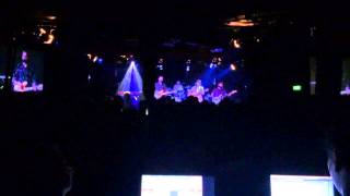 No 1 dads 'so soldier' @ corner