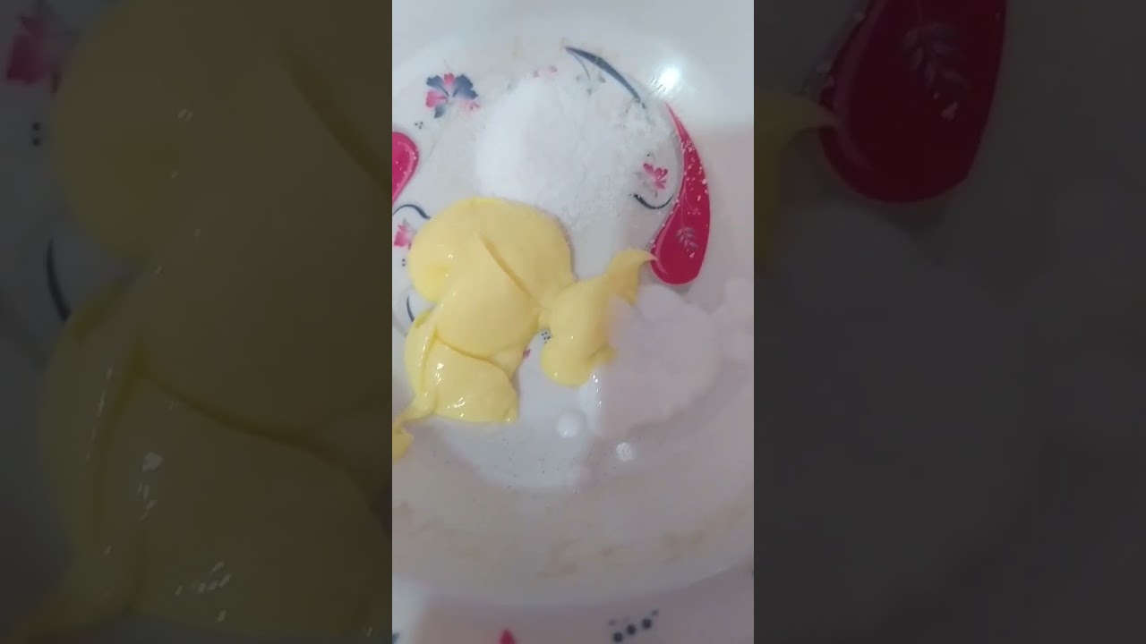 Hand and feet whitening bleach cream idea short vedio