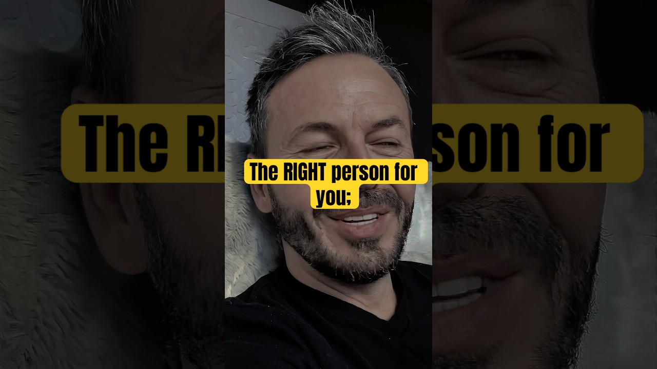 The right person for you? #relationship #motivational #inspiration #shortvideo #leftsleeve