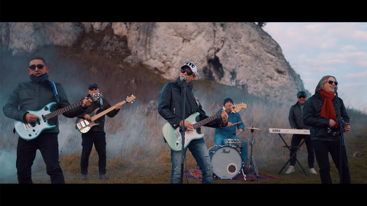 Universe - Ona czeka ona wie (Official Video)