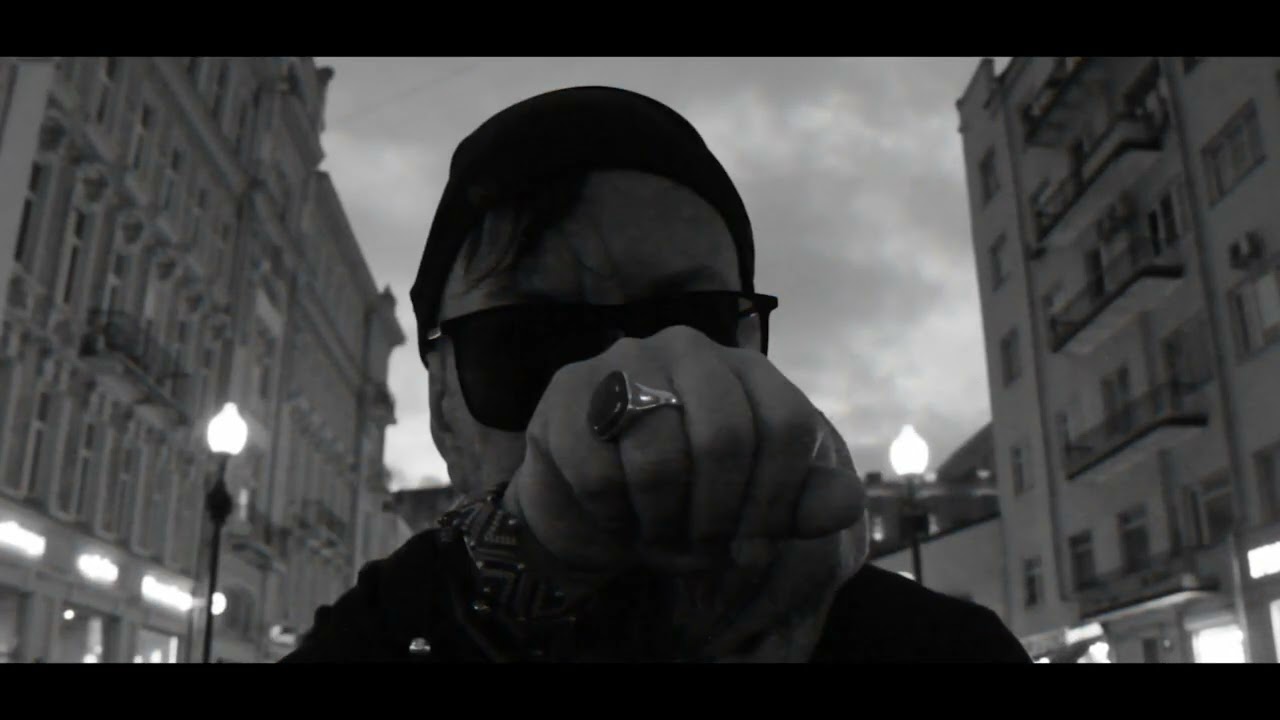 Guarda Phoènix - Evolution (Official Video) su YouTube Guarda Phoènix - Evolution (Official Video) su YouTube