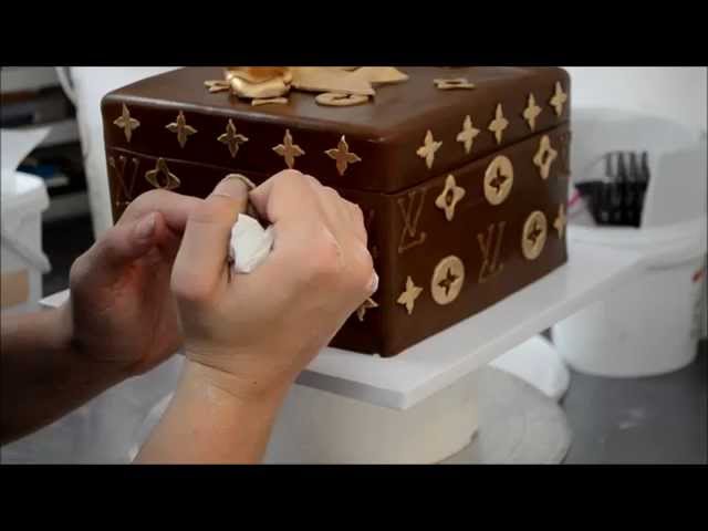 Louis Vuitton Gift Box Cake