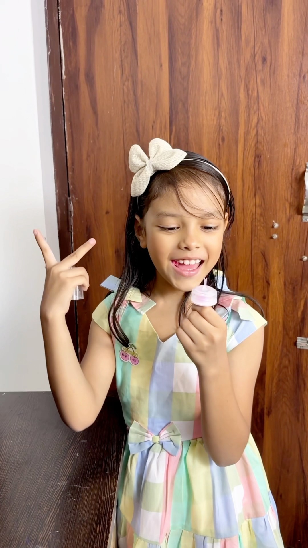 Didi Ka Candy Reedishna Ne Khaee