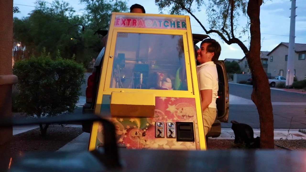 Buying My FIRST Claw Machine! - YouTube