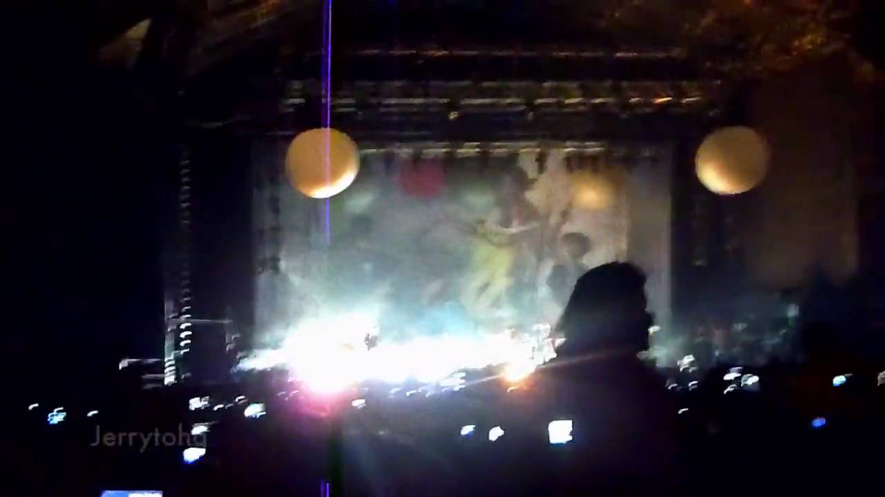 1/17  Danubio Azul-Life In Technicolor (Intro)-Violet Hill, Coldplay, Foro Sol, 7 Mar 2010